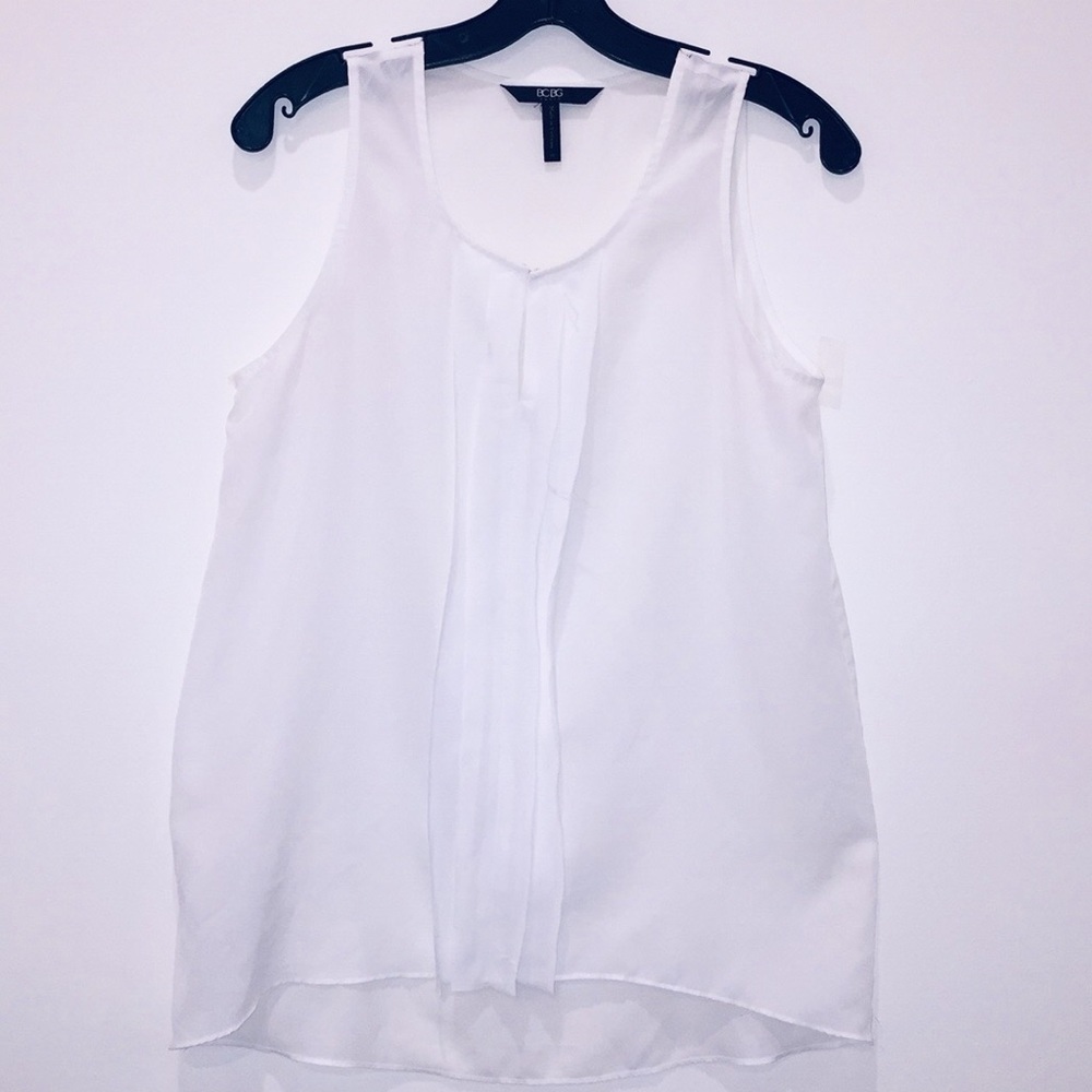 Bcbg pleated sleeveless top